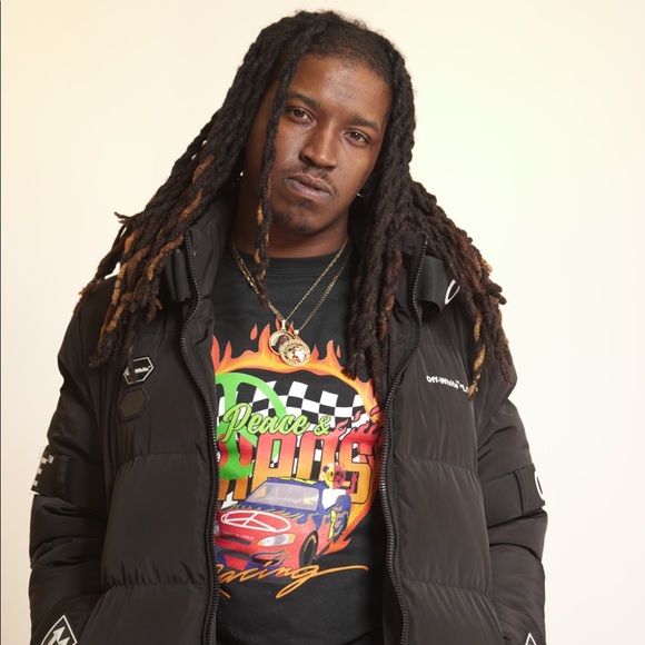 Meet your Posher, Byron - Picture 1 of 1